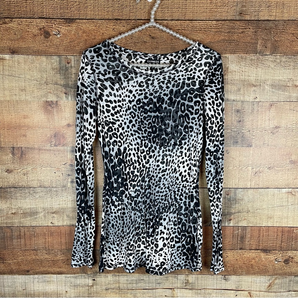 Express Long Sleeve Top Women’s Size Medium